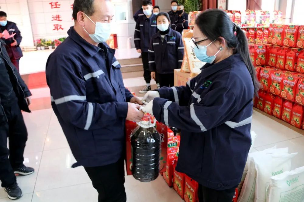 KY平台|西北碳化硅|绿碳化硅|黑碳化硅|碳化硅微粉|碳化硅颗粒|炼钢用碳化硅