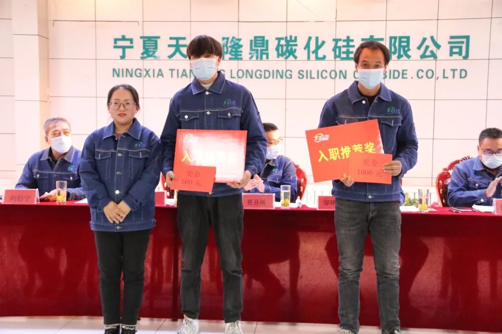 KY平台|西北碳化硅|绿碳化硅|黑碳化硅|碳化硅微粉|碳化硅颗粒|炼钢用碳化硅