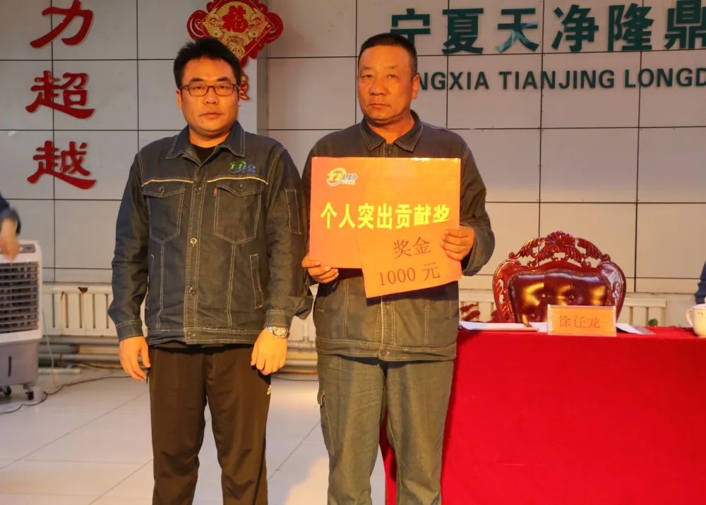 KY平台|西北碳化硅|绿碳化硅|黑碳化硅|碳化硅微粉|碳化硅颗粒|炼钢用碳化硅