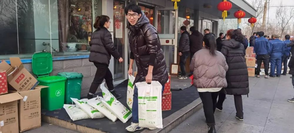 KY平台|西北碳化硅|绿碳化硅|黑碳化硅|碳化硅微粉|碳化硅颗粒|炼钢用碳化硅