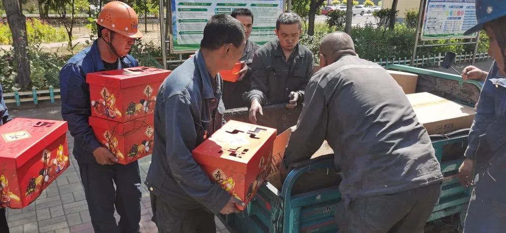KY平台|西北碳化硅|绿碳化硅|黑碳化硅|碳化硅微粉|碳化硅颗粒|炼钢用碳化硅 KY平台|西北碳化硅|绿碳化硅|黑碳化硅|碳化硅微粉|碳化硅颗粒|炼钢用碳化硅