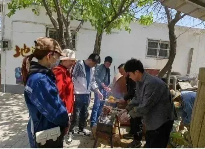 KY平台|西北碳化硅|绿碳化硅|黑碳化硅|碳化硅微粉|碳化硅颗粒|炼钢用碳化硅 KY平台|西北碳化硅|绿碳化硅|黑碳化硅|碳化硅微粉|碳化硅颗粒|炼钢用碳化硅