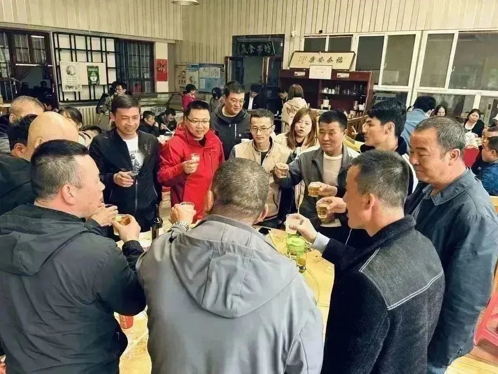KY平台|西北碳化硅|绿碳化硅|黑碳化硅|碳化硅微粉|碳化硅颗粒|炼钢用碳化硅 KY平台|西北碳化硅|绿碳化硅|黑碳化硅|碳化硅微粉|碳化硅颗粒|炼钢用碳化硅