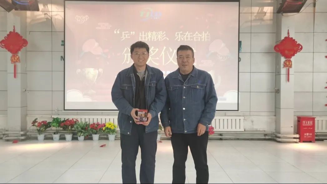 KY平台|西北碳化硅|绿碳化硅|黑碳化硅|碳化硅微粉|碳化硅颗粒|炼钢用碳化硅