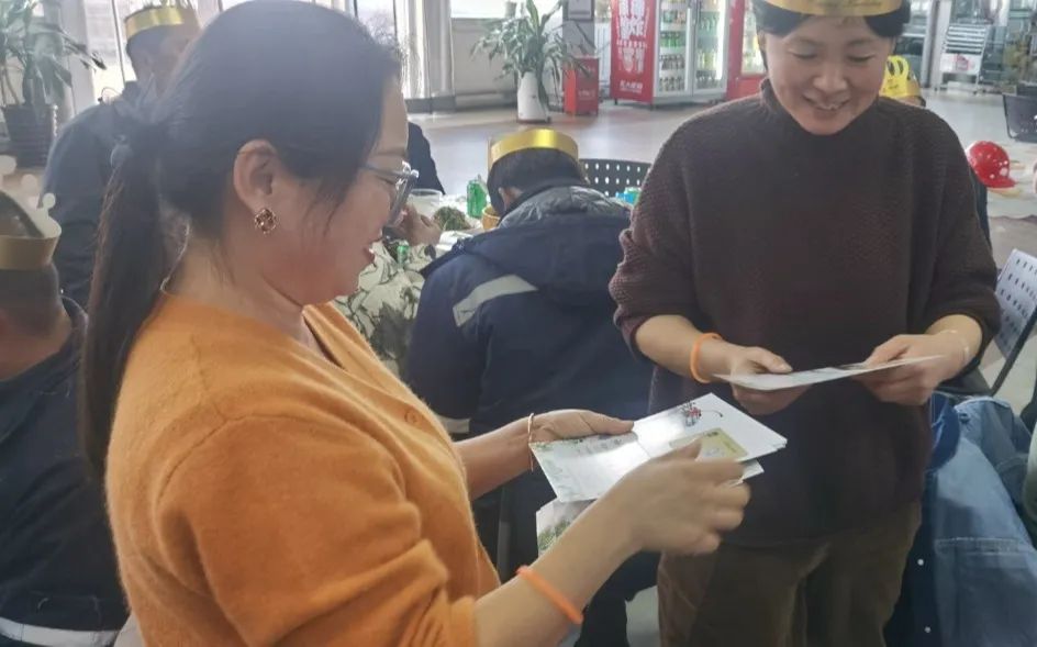 KY平台|西北碳化硅|绿碳化硅|黑碳化硅|碳化硅微粉|碳化硅颗粒|炼钢用碳化硅