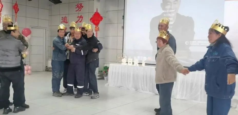 KY平台|西北碳化硅|绿碳化硅|黑碳化硅|碳化硅微粉|碳化硅颗粒|炼钢用碳化硅
