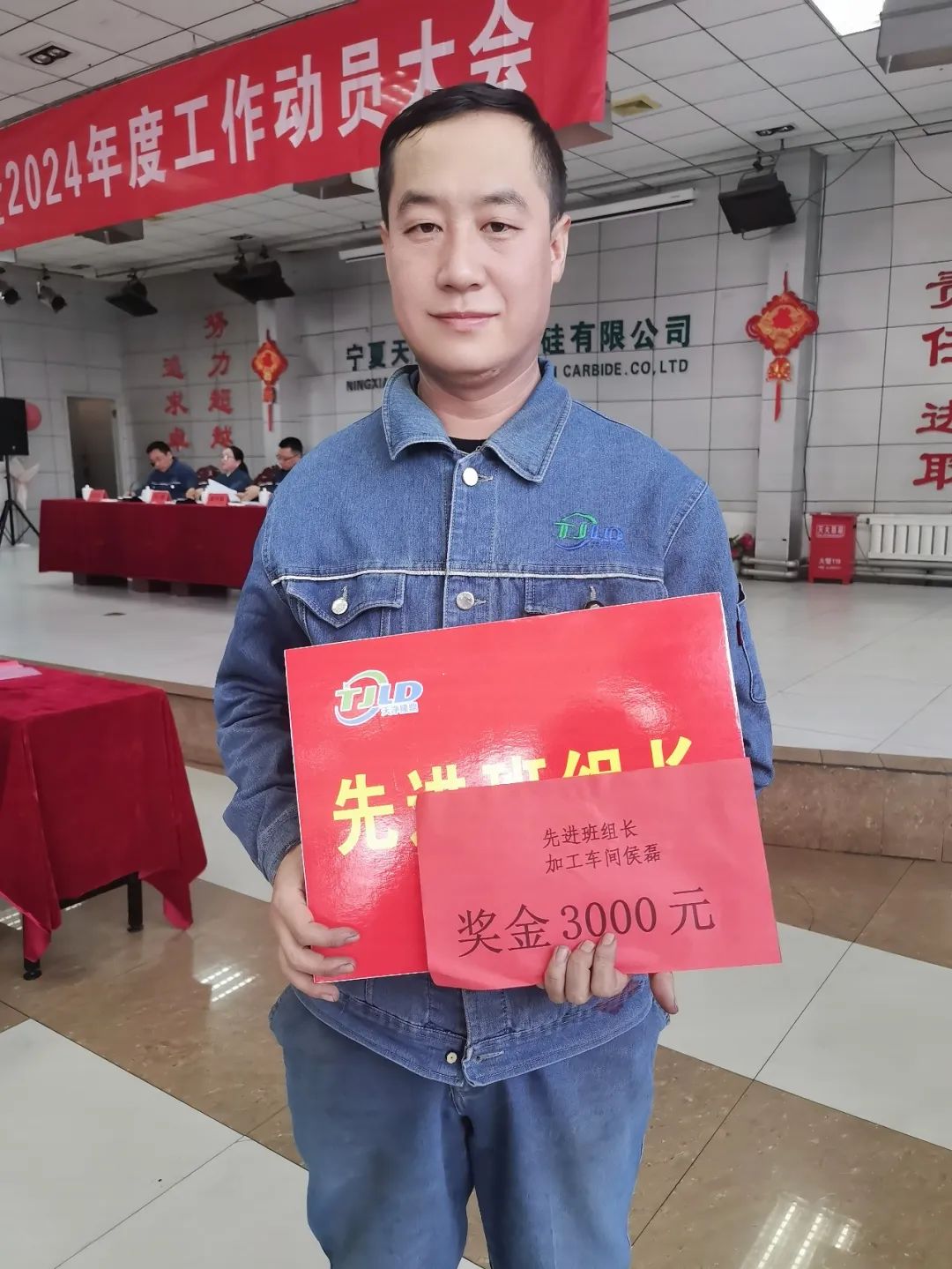 KY平台|西北碳化硅|绿碳化硅|黑碳化硅|碳化硅微粉|碳化硅颗粒|炼钢用碳化硅