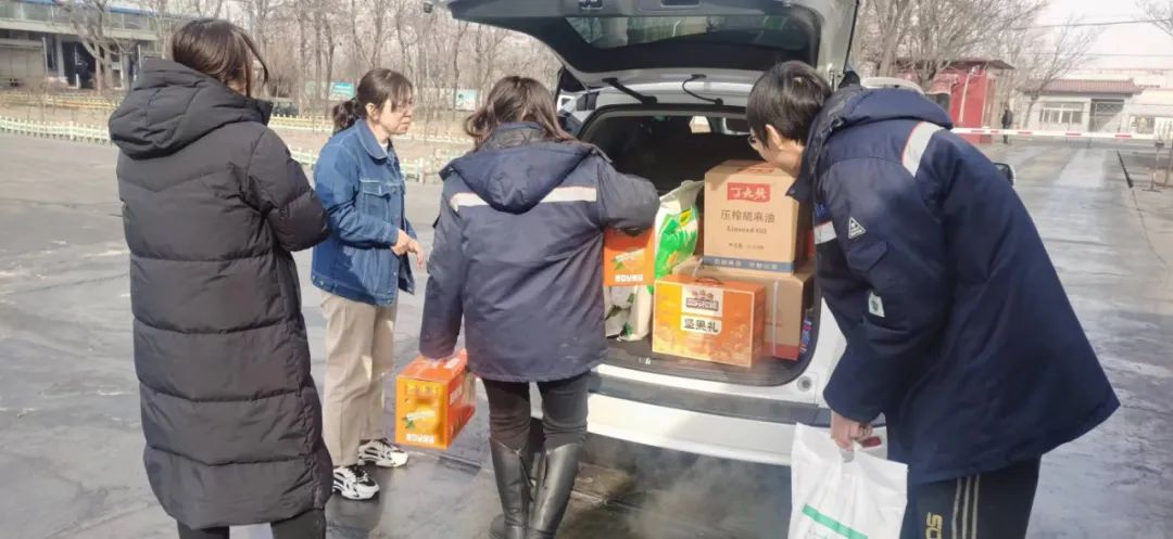 KY平台|西北碳化硅|绿碳化硅|黑碳化硅|碳化硅微粉|碳化硅颗粒|炼钢用碳化硅