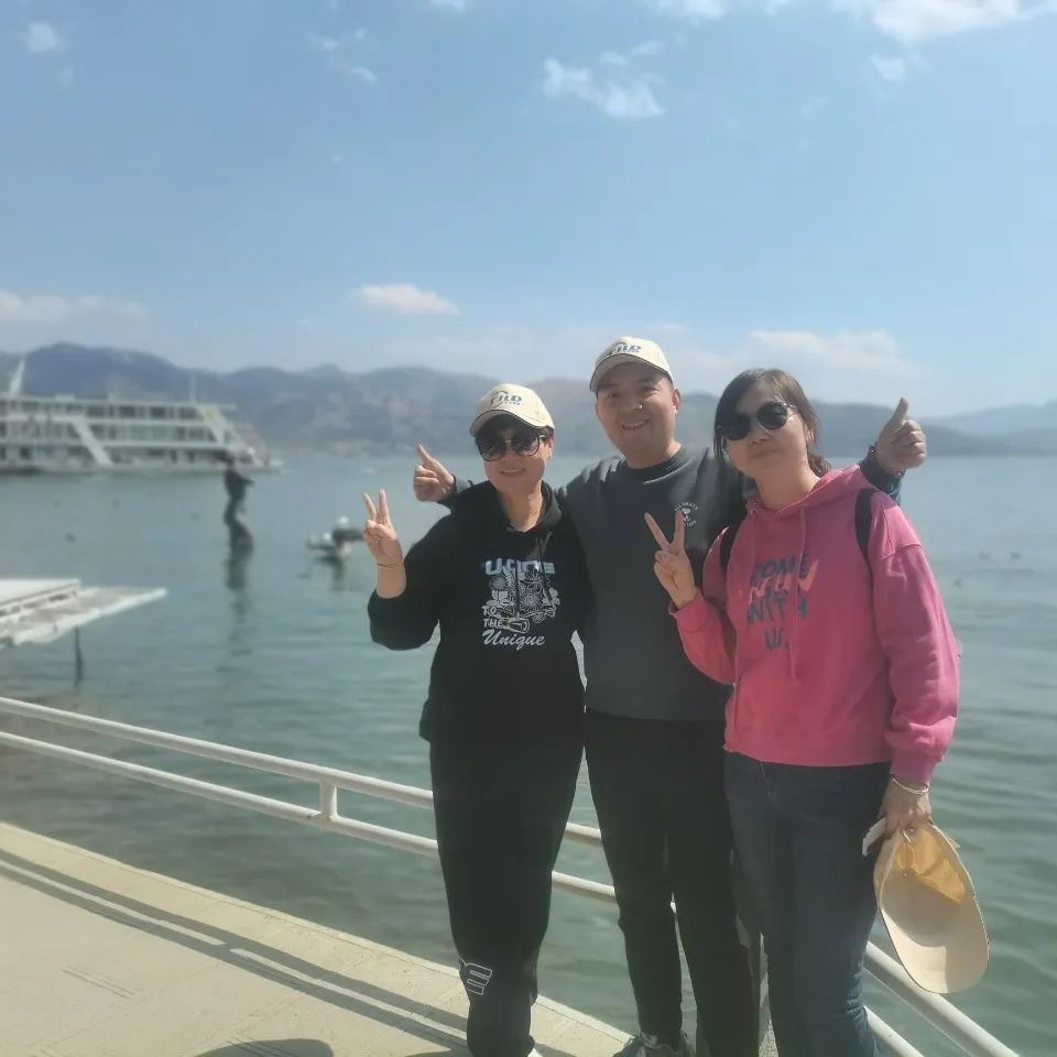 KY平台|西北碳化硅|绿碳化硅|黑碳化硅|碳化硅微粉|碳化硅颗粒|炼钢用碳化硅