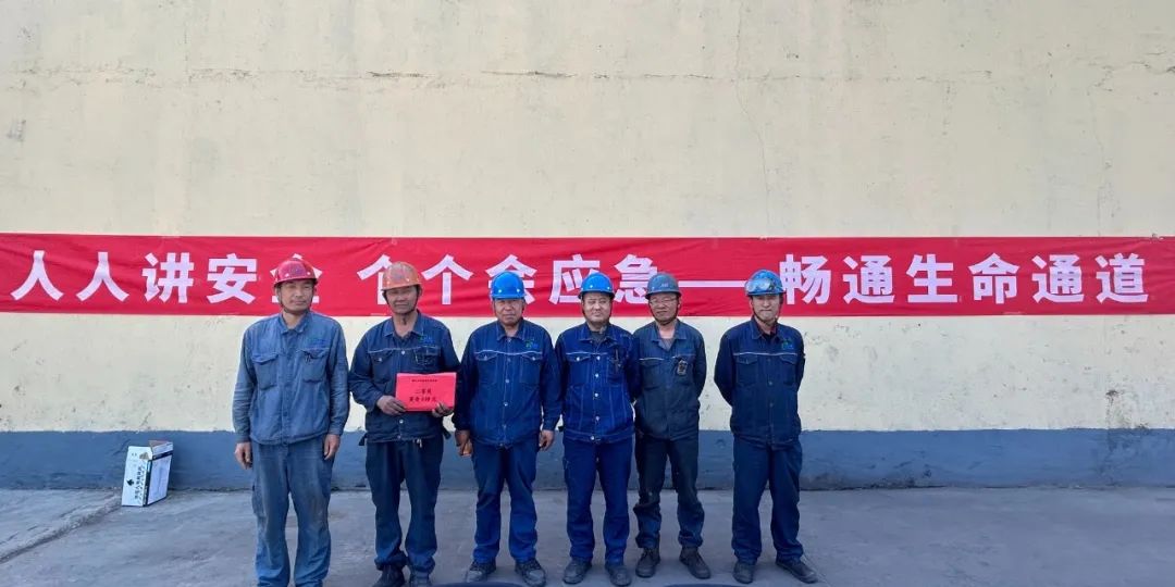 KY平台|西北碳化硅|绿碳化硅|黑碳化硅|碳化硅微粉|碳化硅颗粒|炼钢用碳化硅